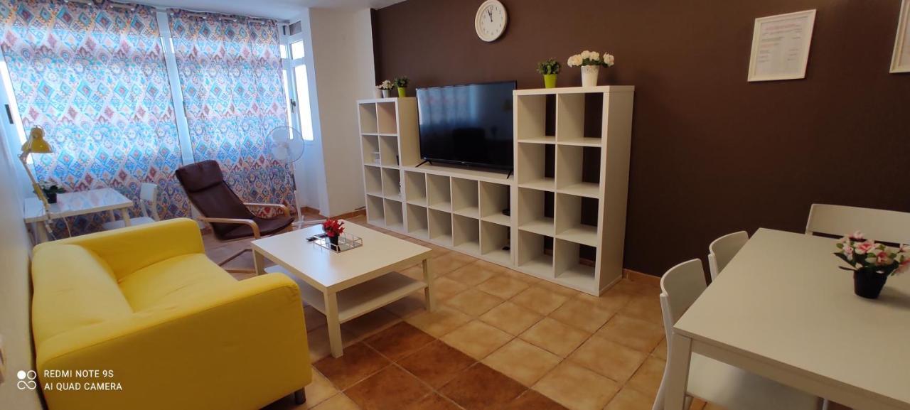 Picasso Apartamento Vecindario  Exterior photo